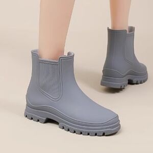 Waterproof rain boots